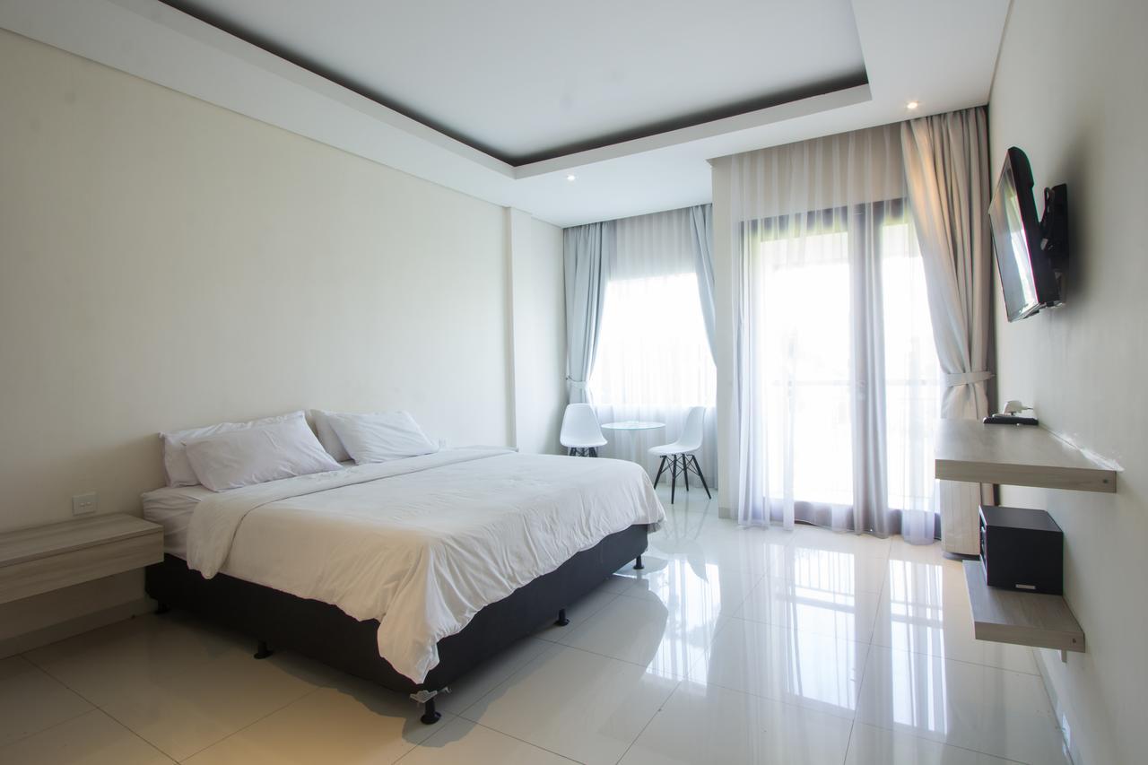 Soraya Apartment Seminyak Esterno foto