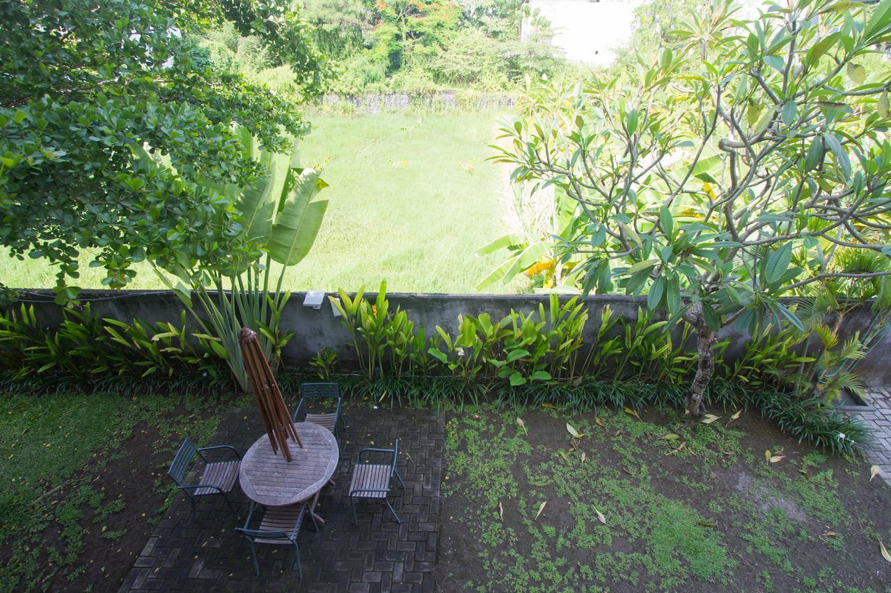 Soraya Apartment Seminyak Esterno foto