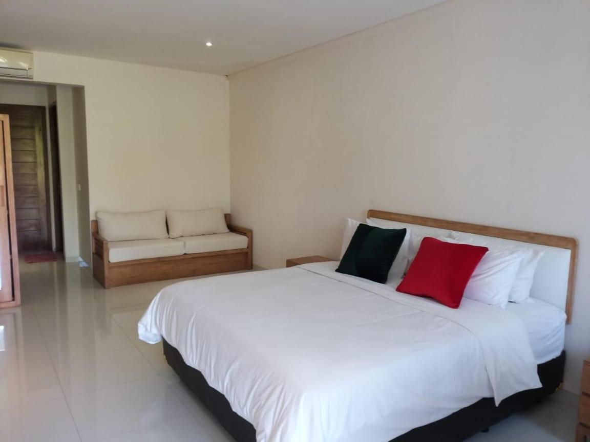 Soraya Apartment Seminyak Esterno foto